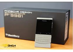 Đập hộp BlackBerry 'siêu xe' vừa về VN