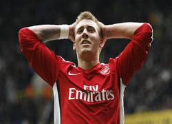 Nicklas Bendtner: 3 tháng 2 lần bị bắt