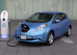 Nissan LEAF làm... taxi