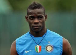 Quậy như ... Mario Balotelli