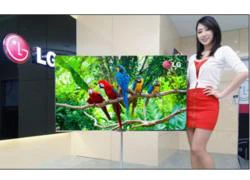 TV OLED 55 inch đầu tiên thế giới cuối năm mới bán