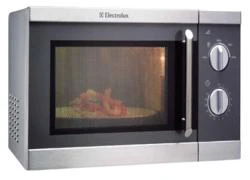 Vui tết với lò vi sóng Electrolux