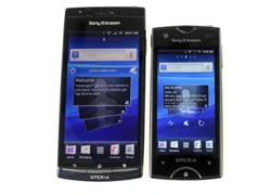 Xperia Ray màu đỏ mảnh mai