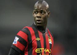 Balotelli bị phân biệt chủng tộc