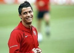 'C. Ronaldo vẫn sung sức đến gần 40 tuổi'