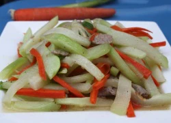 [Chế biến]-Thịt bò xào su hào