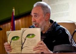 Cựu Chủ tịch Cuba Fidel Castro ra mắt hồi ký