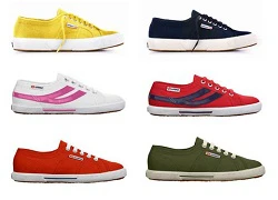 Dạo phố với giày Superga