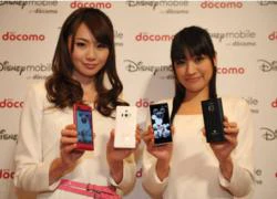 Docomo hợp tác với Disney giới thiệu hai chiếc smartphone mới