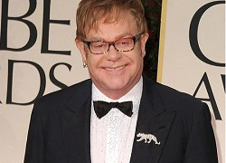 Elton John hủy diễn vì ngộ độc thức ăn