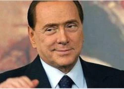 Italia hủy bỏ vụ kiện đưa hối lộ của ông Berlusconi