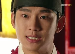 Khán giả bức xúc vì "Quốc vương" Kim Soo Hyun không "được" hôn