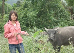 Nữ sinh Cơ Tu "trốn" lấy chồng để không phải bỏ học