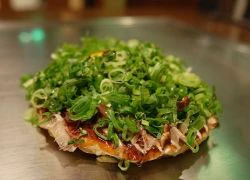 Okonomiyaki gì cũng được