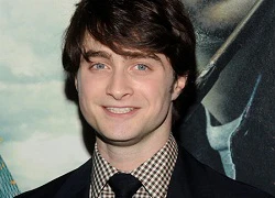 Radcliffe thường say rượu khi quay 'Harry Potter'