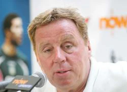 Redknapp luôn "đội vợ lên đầu"