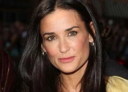 Demi Moore rời trại cai nghiện