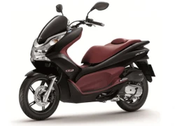 Honda PCX 2013 lộ diện