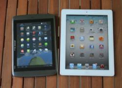 iPad 2 đọ sức với tablet mạnh nhất của Archos