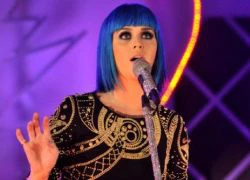 Katy Perry "chịu chơi" trổ tài rap