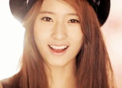 Krystal (f(x)) hóa... thành viên SNSD nhảy nhót tưng bừng