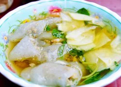 Lạ miệng bánh bột lọc chan mắm chua ngọt