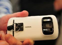 MWC 2012: Nokia 808 PureView ẵm giải thưởng cao quý