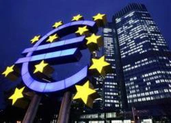 Quỹ cứu trợ Eurozone nâng lên hơn 1.000 tỷ USD