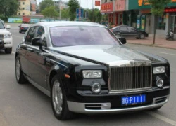 Rolls-Royce Phantom màu độc, biển tứ quý