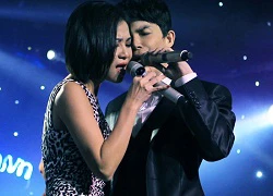 Thu Minh &#8211; Nathan Lee tình tứ khi song ca