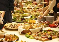 Ăn buffet: Bạn đã biết những tối kỵ?