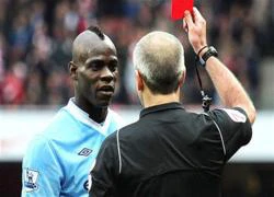 Balotelli chữa bệnh tâm thần để cứu sự nghiệp