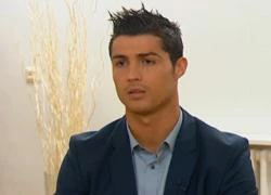 C. Ronaldo không cưới nhưng muốn có thêm con