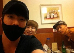 Donghae, Leeteuk và Eunhyuk (SuJu) khoe ảnh tụ tập đi ăn uống