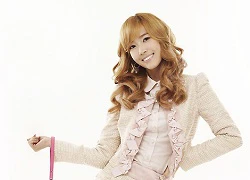 Jessica (SNSD) lọt top những cô gái xinh như búp bê