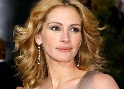 Julia Roberts không cho các con xem "Mirror Mirror"