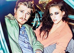 Kristen Stewart lả lơi bên 'trai lạ'