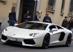 Lamborghini Aventador &#8211; siêu sao trên phố