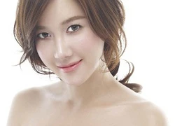 Lee Ji Ah giận vì bị nhầm là "bồ" của một chính trị gia