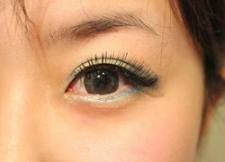 Make-up nhanh với mắt màu xanh