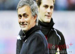 Sốc: "Phái đoàn Jose Mourinho" hưởng 30 triệu euro mỗi mùa