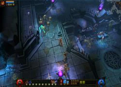 Torchlight II tránh đụng độ với Diablo III