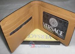 Bóp Versace thời trang dành cho nam giá chỉ có 89.000đ, kiểu dáng trẻ trung, thiết kế tinh xảo, tạo nét cá tính riêng cho bạn.