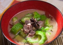 [Chế biến]-Canh mướp đắng thịt bò