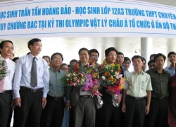 Đà Nẵng nồng nhiệt đón "chàng trai Bạc" Olympic Vật lý châu Á