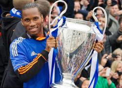 Drogba bật khóc khi nói lời chia tay Chelsea