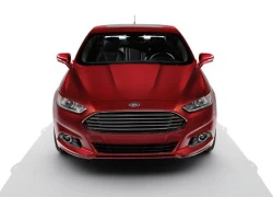 Ford công bố giá cho Fusion 2013