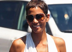 Halle Berry lộ bí quyết ăn gian 10 tuổi