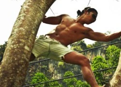 Hot boy nổi loạn Linh Sơn hóa thành Tarzan