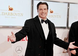 John Travolta bị cáo buộc quấy rối tình dục